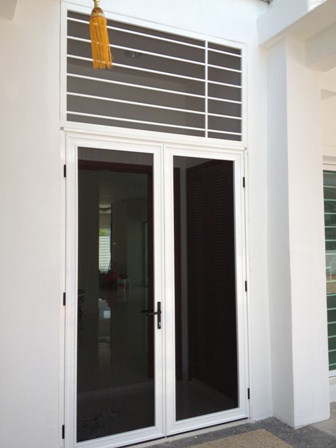 Master Screen Hinged Door